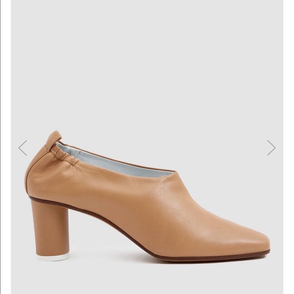 Gray matter micol leather pump